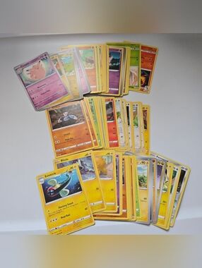 70x Pokemon Cards
